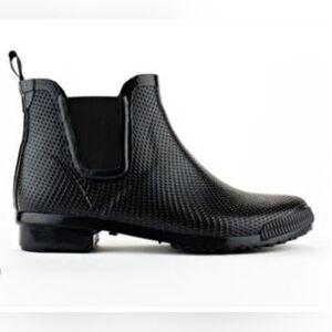 Size 8 - Women's Cougar Black Rubber Rain Boots
